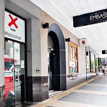Base Brisbane Embassy Vandrarhem Exteriör bild